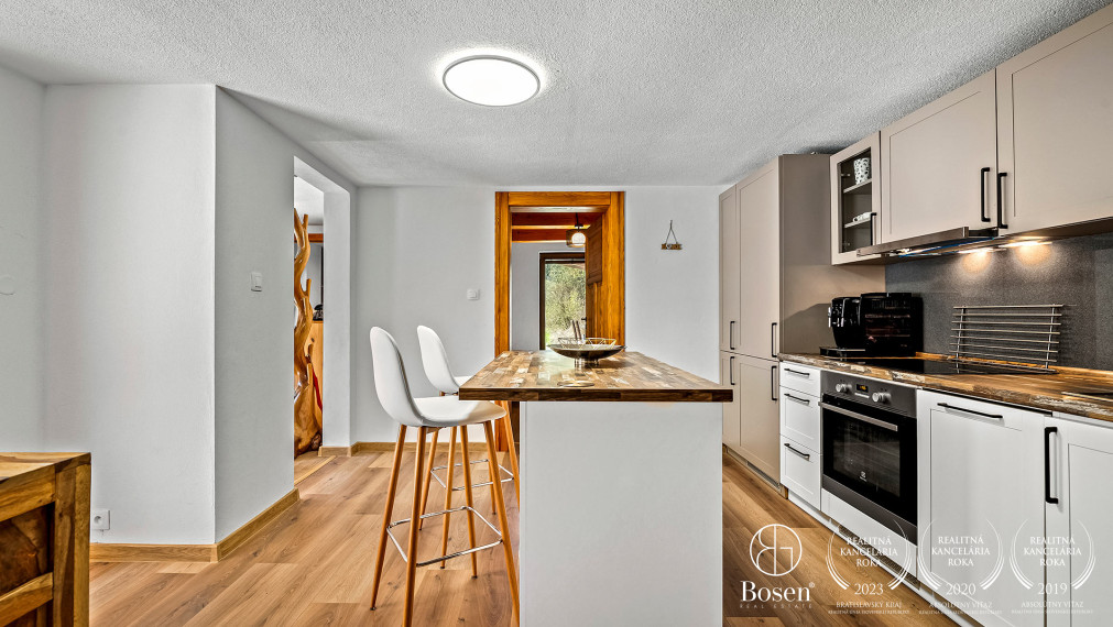 BOSEN  | Rezervované - Chalupa v čarovnom prostredí