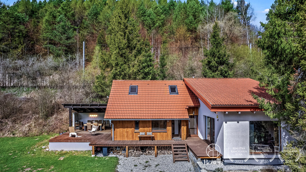 BOSEN  | Rezervované - Chalupa v čarovnom prostredí