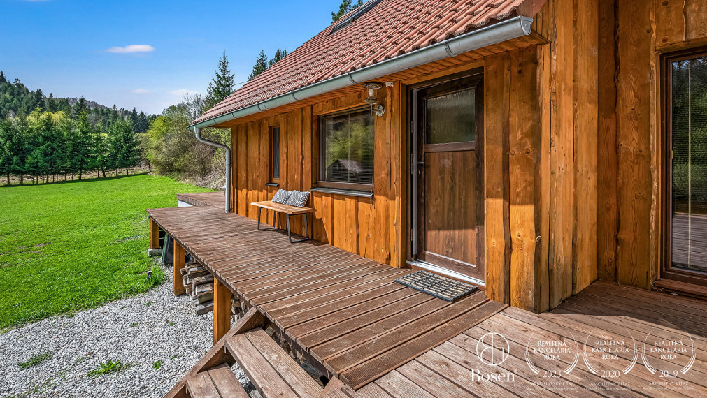 BOSEN  | Rezervované - Chalupa v čarovnom prostredí