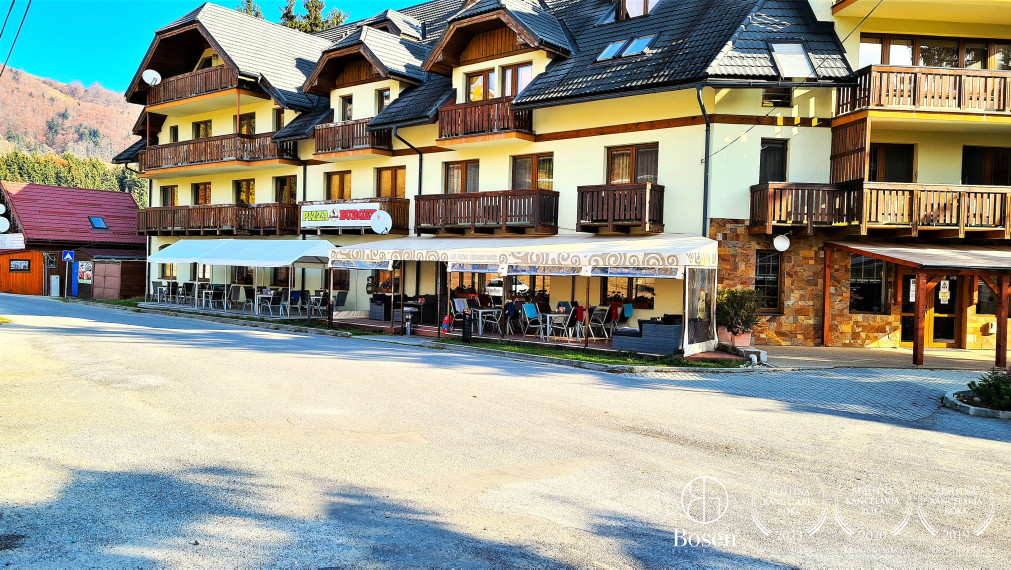 BOSEN | PREDANÉ | Na predaj reštaurácia, sklad a 2 izbový byt v AD Kamzík Donovaly
