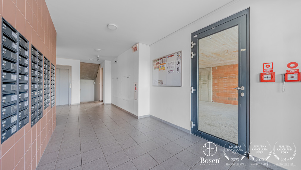 LOYALTERS | Predaj kancelárskeho priestoru v novostavbe MORUŠE