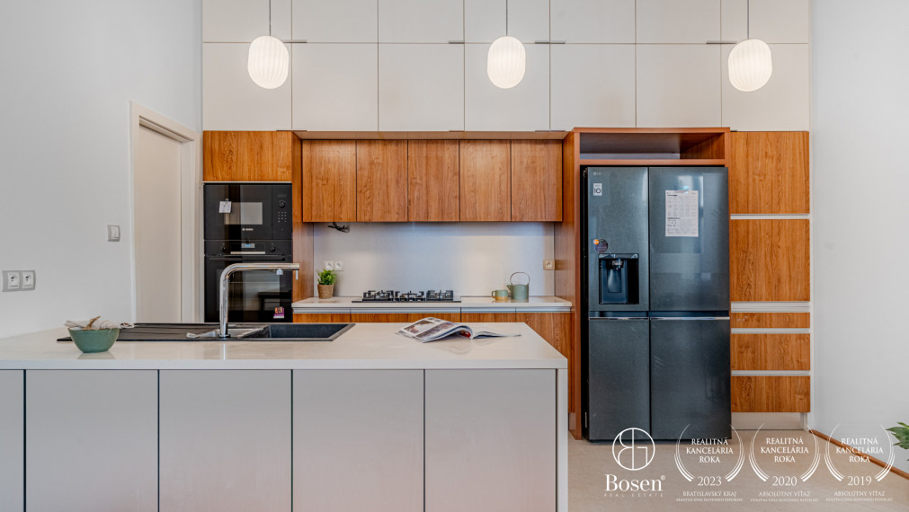 BOSEN | 4,5 izbový byt na Heydukovej ulici, Bratislava - Staré mesto