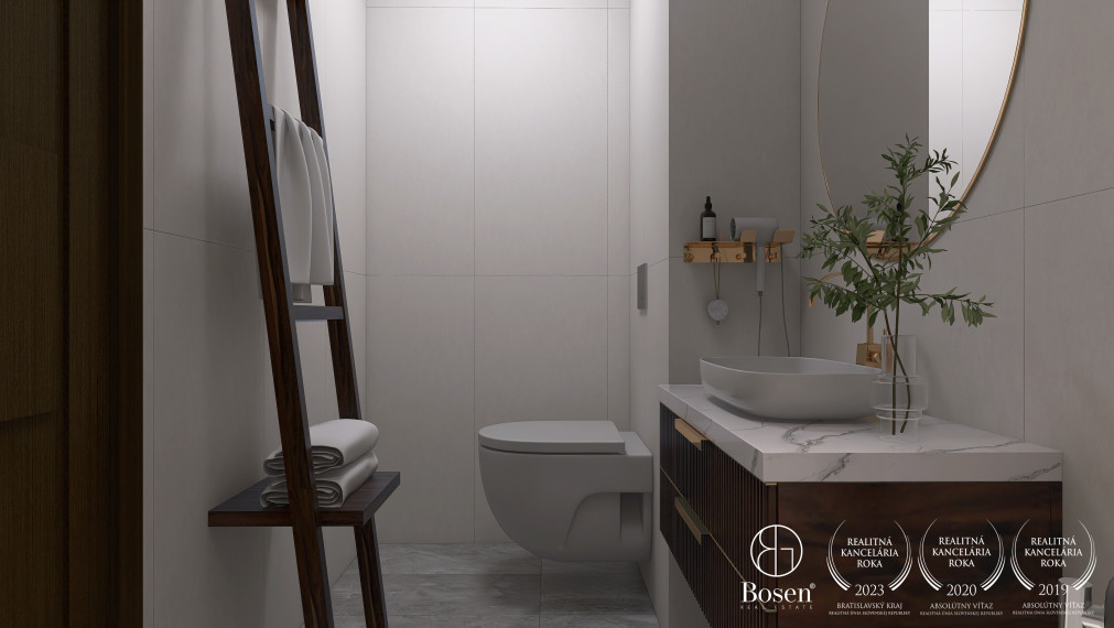 BOSEN | REZERVOVANÉ- Priestranný 2 izbový byt s balkónom v pôvodnom stave