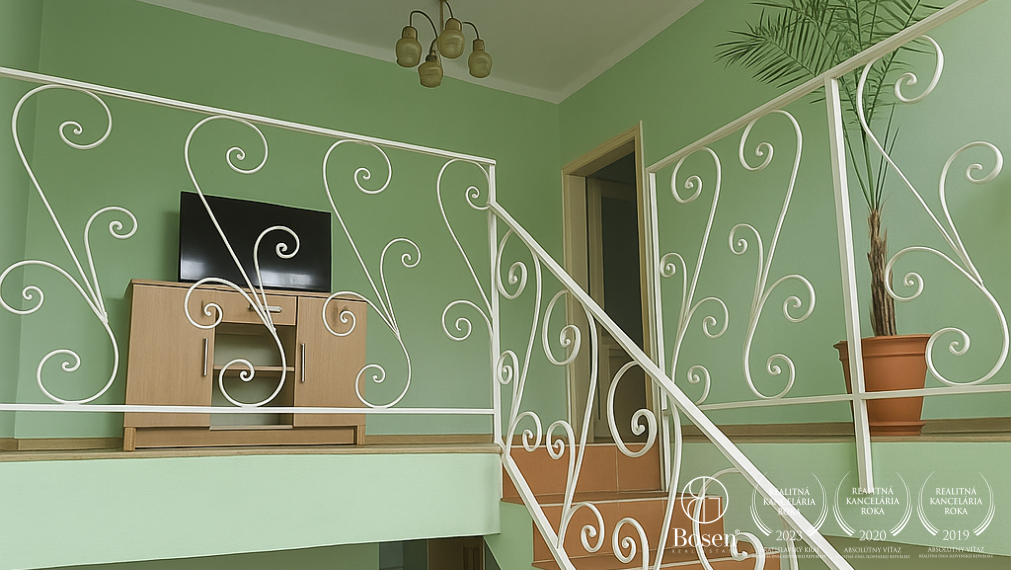 BOSEN | Na predaj 5-izbový rodinný dom v obci Ohrady