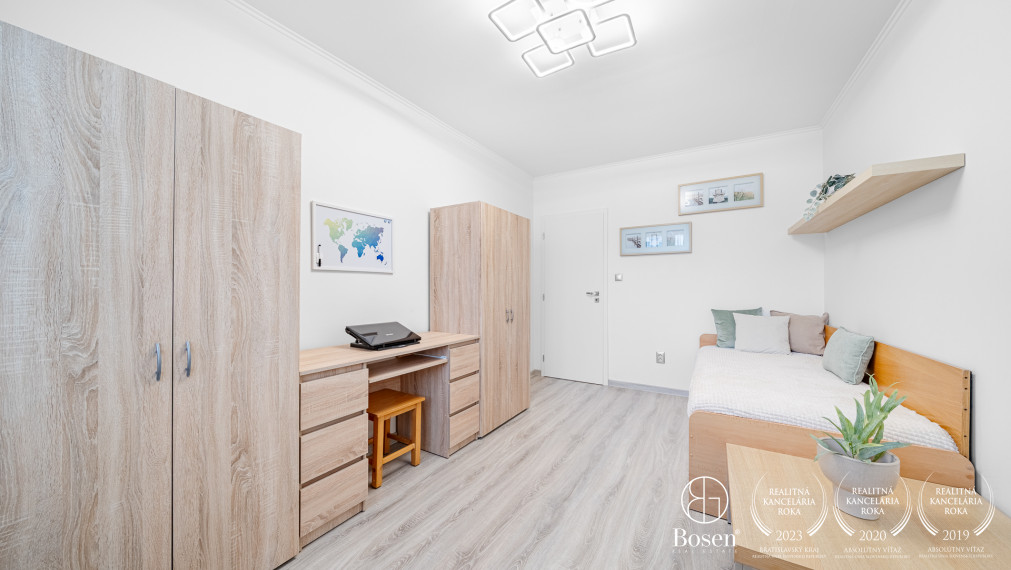 BOSEN | PREDANÉ - 3 izbový byt  v Dúbravke