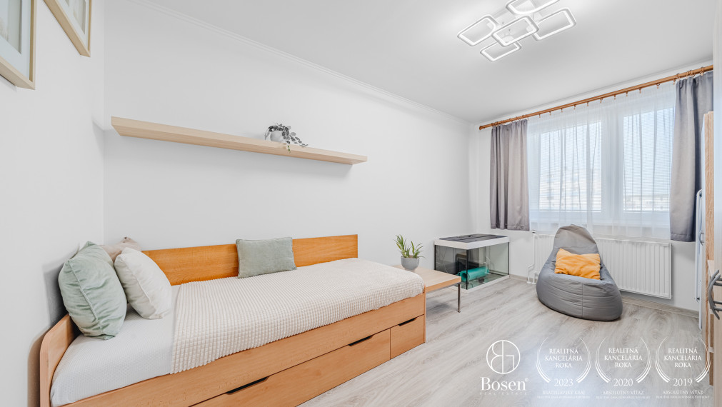 BOSEN | PREDANÉ - 3 izbový byt  v Dúbravke