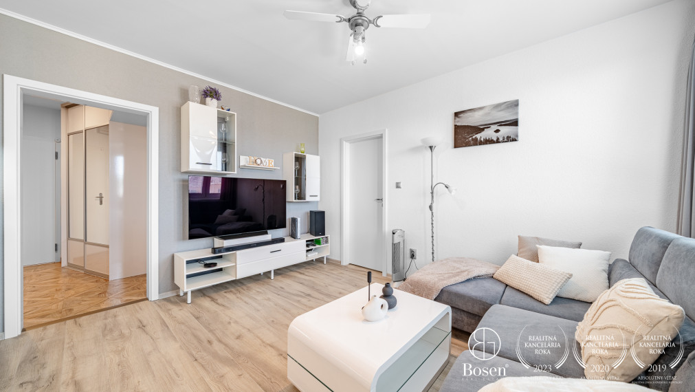 BOSEN | PREDANÉ - 3 izbový byt  v Dúbravke