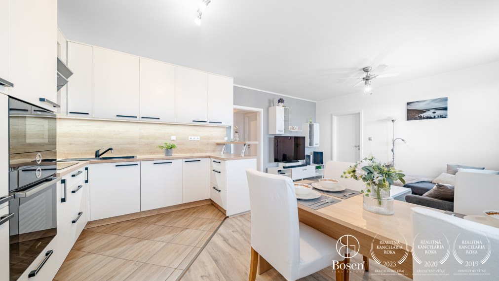 BOSEN | PREDANÉ - 3 izbový byt  v Dúbravke