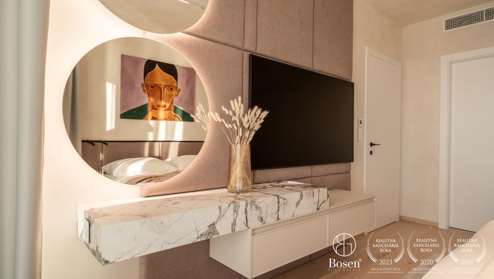 Bosen | Dizajnovo riešený 3-izbový byt s loggiou a výhľadom na Dunaj – Eurovea Riverside, 102,98m²