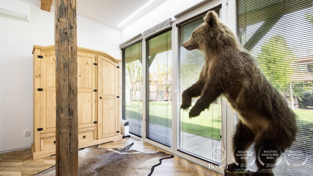 BOSEN | Na predaj poľovnícky dom premenený na Rodinný dom v srdci prírody – Dolný Štál