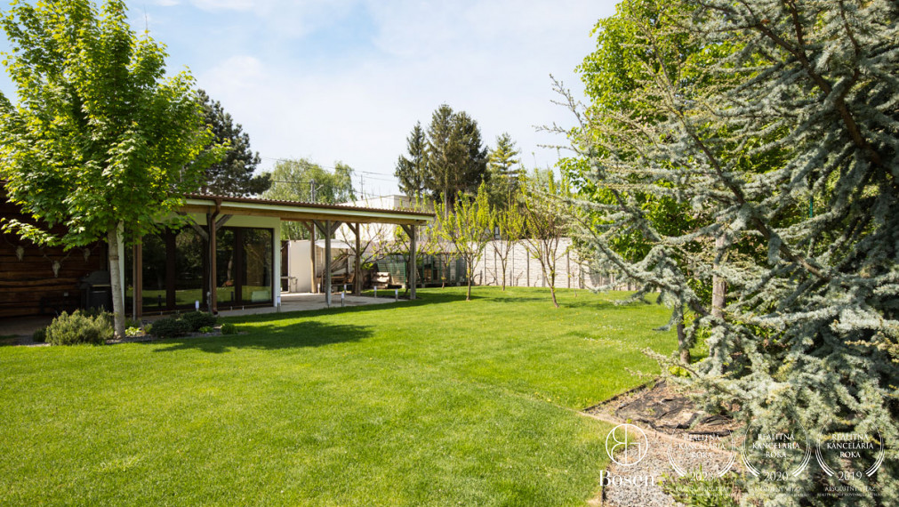 BOSEN | Na predaj poľovnícky dom premenený na Rodinný dom v srdci prírody – Dolný Štál