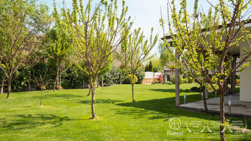 BOSEN | Na predaj poľovnícky dom premenený na Rodinný dom v srdci prírody – Dolný Štál