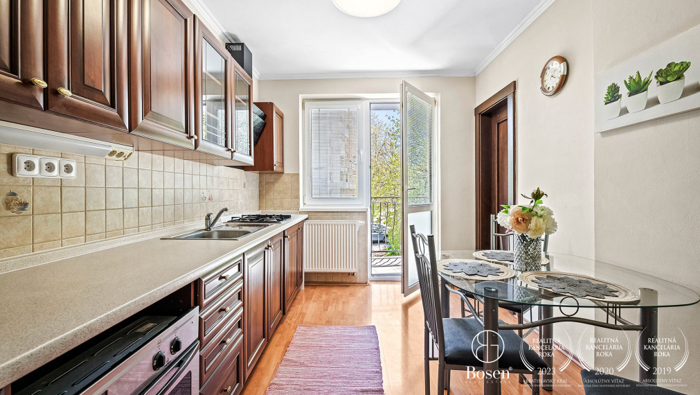 BOSEN | Priestranný, veľkometrážny,3 izbový byt, 105 m2