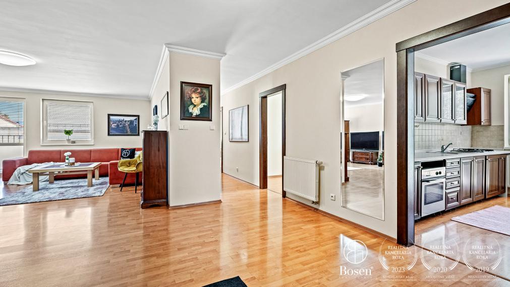 BOSEN | Priestranný, veľkometrážny,3 izbový byt, 105 m2
