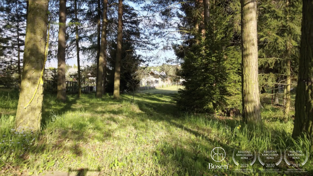 BOSEN | REZERVOVANÝ _ Krásny pozemok s potôčikom a kusom lesa, Bobrovec - Škorupovo, Liptovský Mikuláš