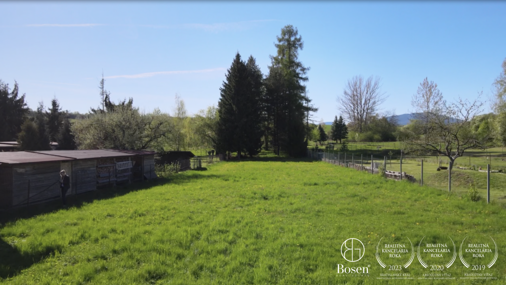 BOSEN | REZERVOVANÝ _ Krásny pozemok s potôčikom a kusom lesa, Bobrovec - Škorupovo, Liptovský Mikuláš