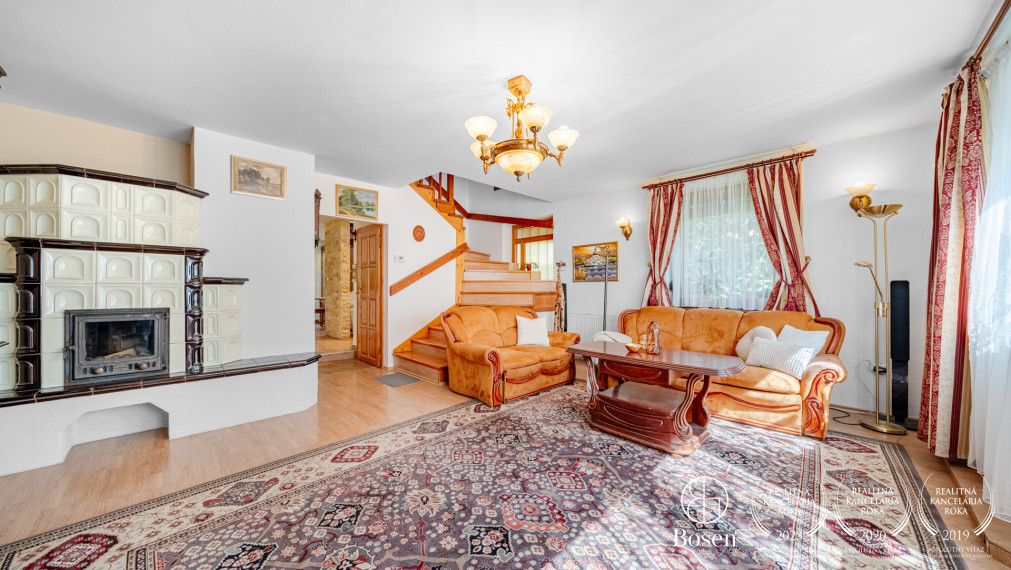 BOSEN | Priestranný rodinný dom v Kalinkove pri Dunajskej Lužnej,vhodný na bývanie aj podnikanie