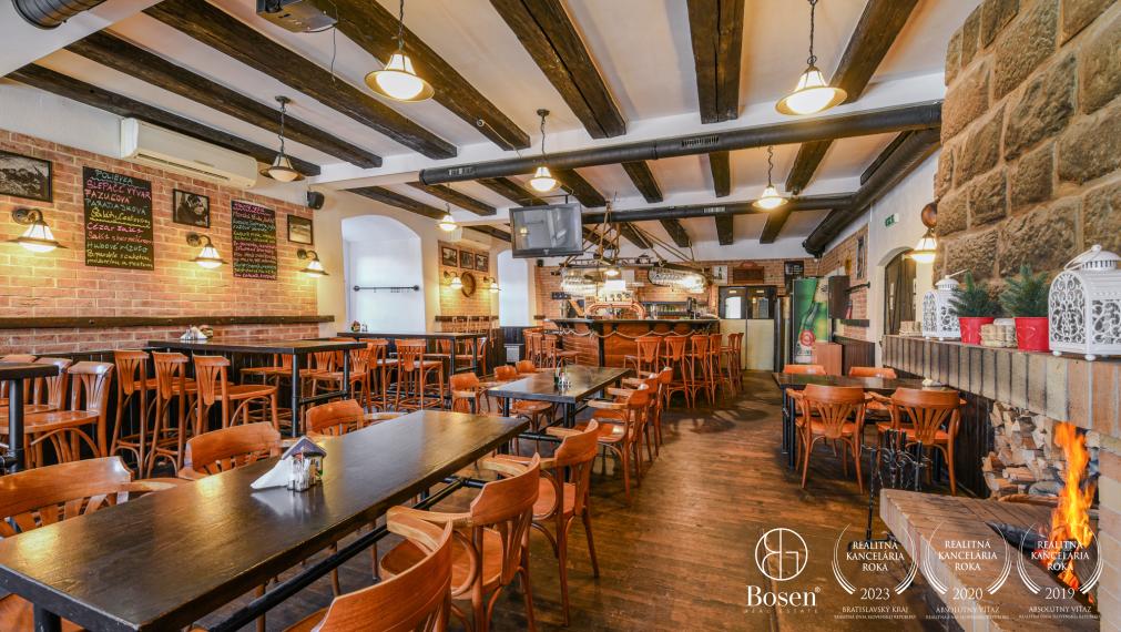 BOSEN | Investičná príležitosť priamo pod Beckovským hradom - Kúria Beckov - Penzión***