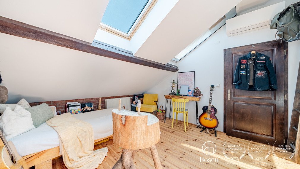 BOSEN |  4 izb. mezonet s terasou a výnimočným interiérom, Staré Mesto, Kozia ul., 126 m2