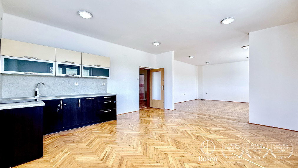 BOSEN | Prenájom rodinného domu, Lučenec, 130m2