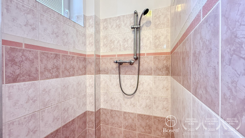 BOSEN | Prenájom rodinného domu, Lučenec, 130m2