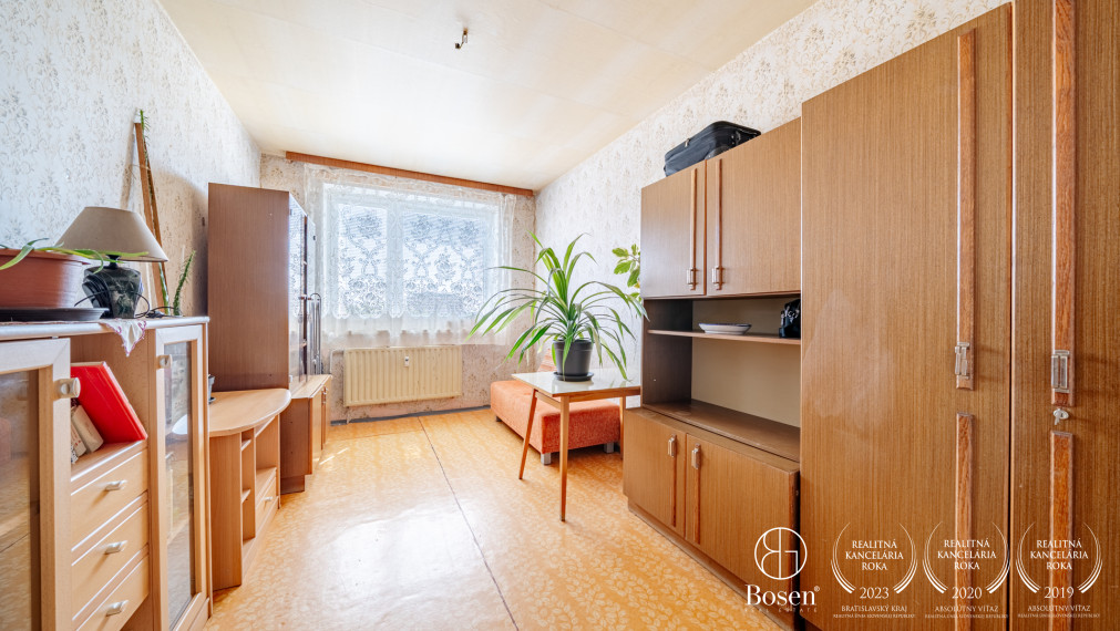 REZERVOVANÉ - BOSEN | 4 izbový byt v príjemnom prostredí - Petržalka