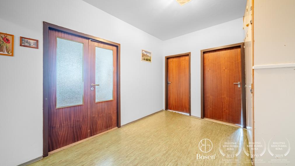 REZERVOVANÉ - BOSEN | 4 izbový byt v príjemnom prostredí - Petržalka