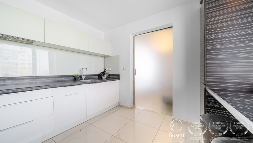 Bosen Realicity | 3 izbový priestranný byt s terasou-Kramáre