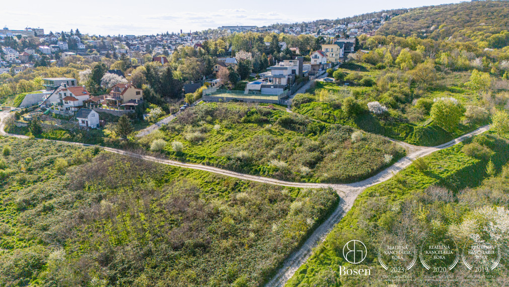 BOSEN | Pozemky s krásnymi výhľadmi na Kolibe, od 790 m2