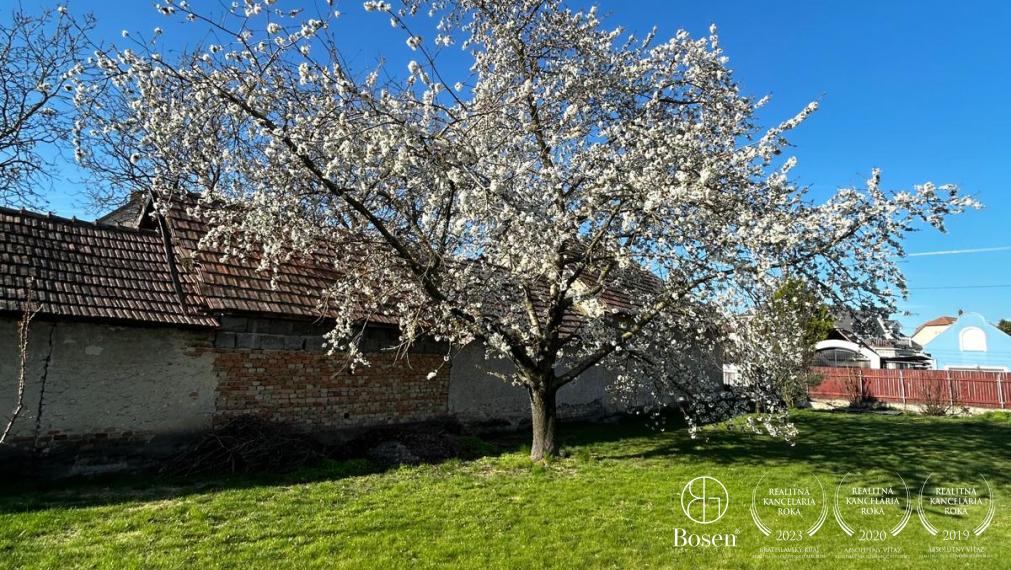 BOSEN | Na predaj stavebný pozemok v Orechovej Potôni