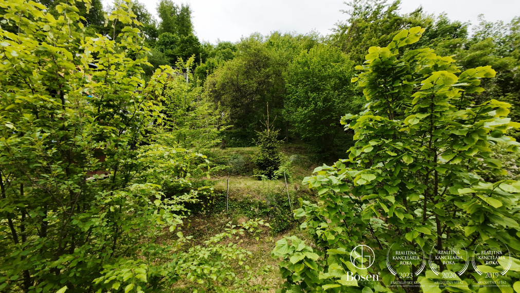 Bosen Realicity | Záhradka v tichej lokalite pri obci Riečka