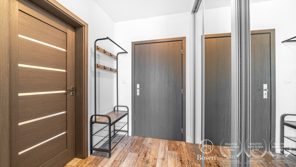 BOSEN|2 izbový byt, dve parkovacie miesta, Lesná ulica, Malacky