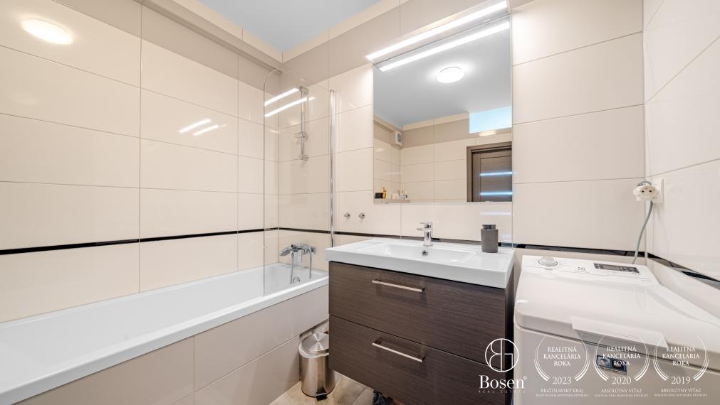 BOSEN|2 izbový byt, dve parkovacie miesta, Lesná ulica, Malacky