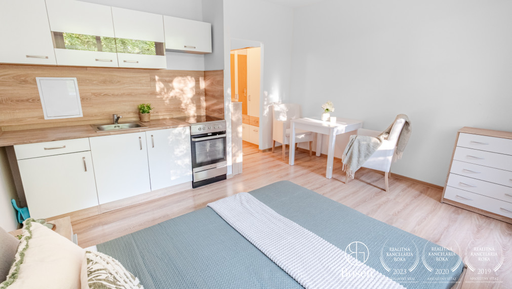 PRENAJATÉ - BOSEN | Moderná garsónka s balkónom na Rovniankovej ulici