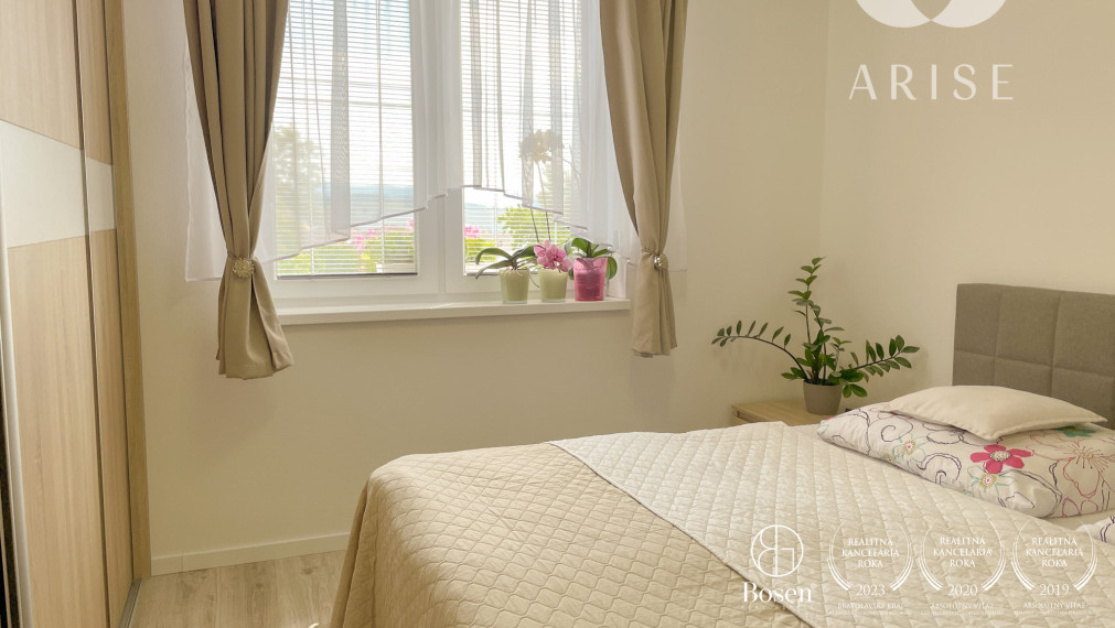 Na predaj novostavba 3-izbového bytu s pozemkom v Malých Bieliciach