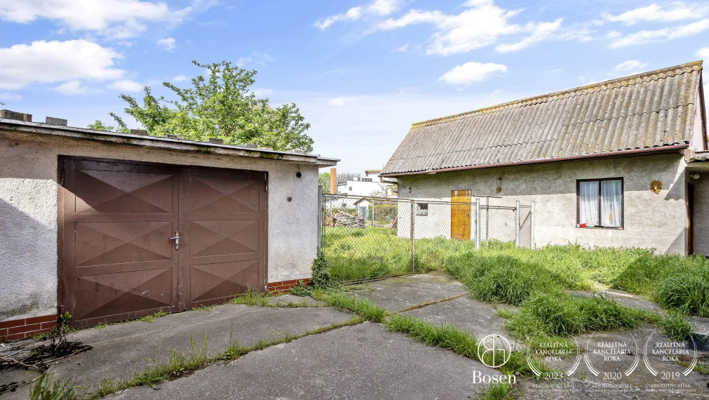 BOSEN | Rodinný dom s garážou, pozemok 914m2