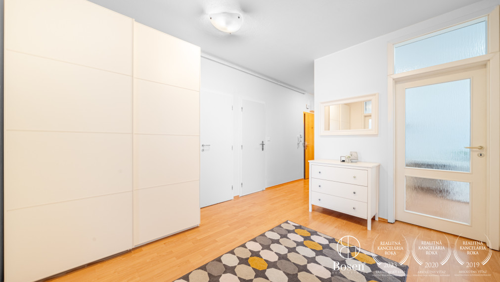 Predané-BOSEN | 3 izbový byt s parkovaním, Petržalka, Bratislava