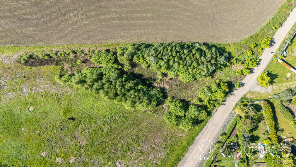 BOSEN | Investičný pozemok, Sekule