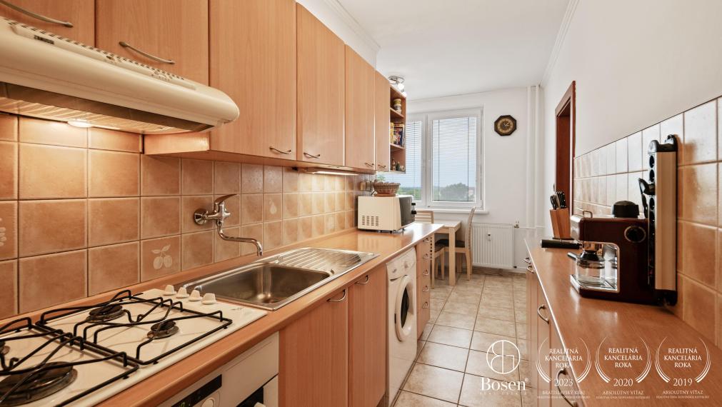 BOSEN | REZERVOVANÉ- Na predaj 3 izbový byt, ktorý je prerobený na 4 izbový Malacky, sídlisko Juh