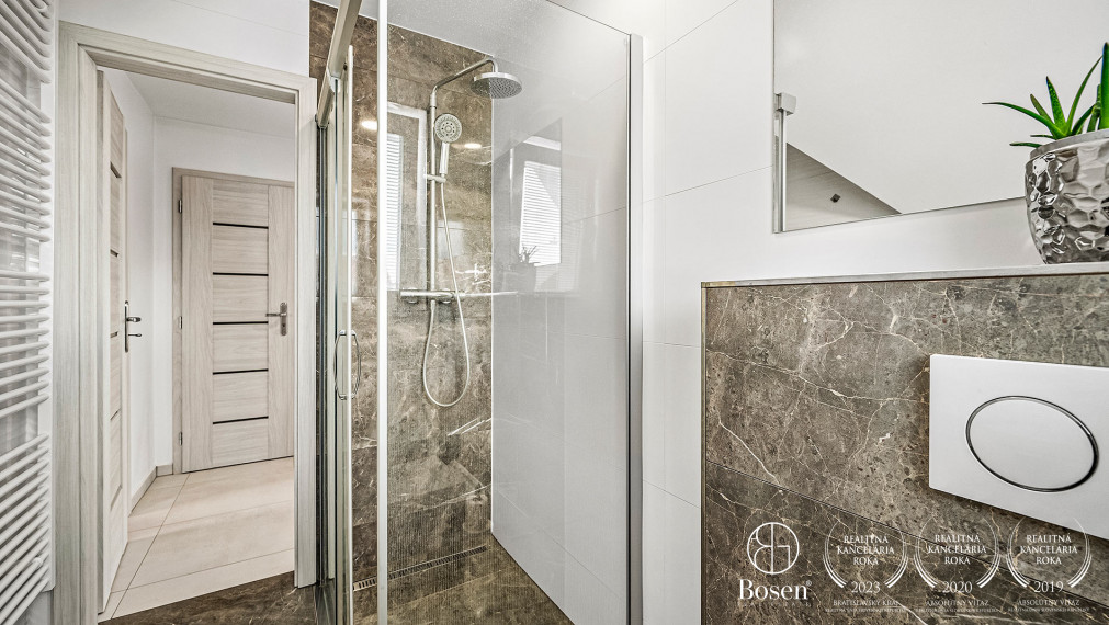 BOSEN | Dve nehnuteľnosti, jedna šanca – bývajte a zarábajte