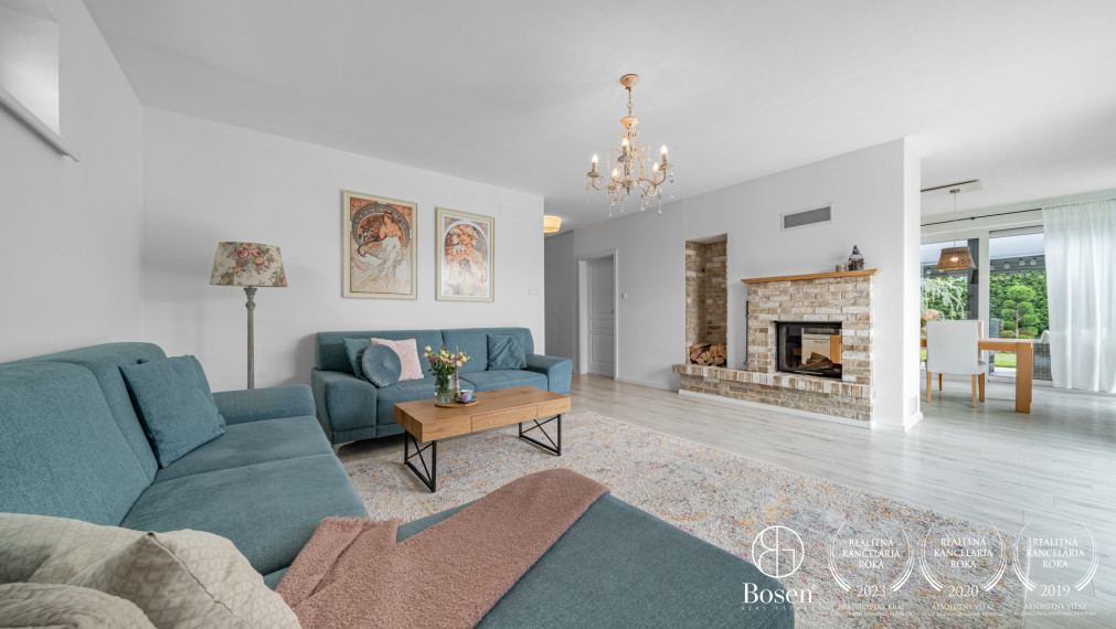 PREDANÉ - BOSEN | 5 izb. RD s jedinečným šarmom a súkromnou cestou, Ivanka pri Dunaji, 180 m2