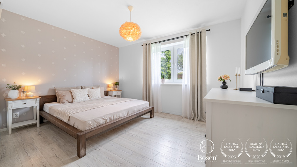 PREDANÉ - BOSEN | 5 izb. RD s jedinečným šarmom a súkromnou cestou, Ivanka pri Dunaji, 180 m2