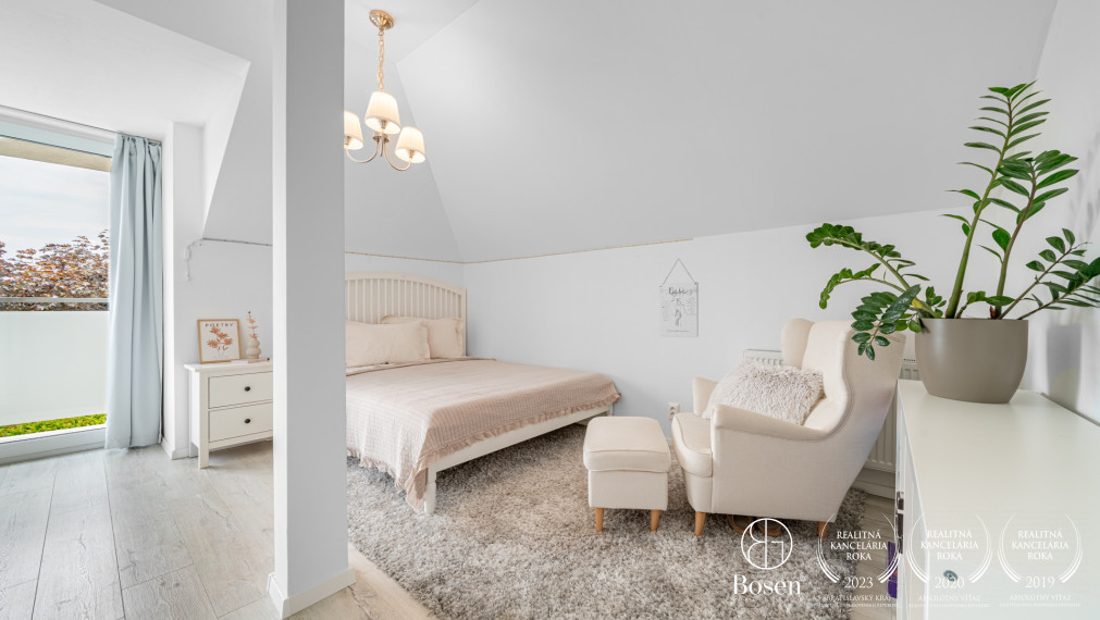 PREDANÉ - BOSEN | 5 izb. RD s jedinečným šarmom a súkromnou cestou, Ivanka pri Dunaji, 180 m2