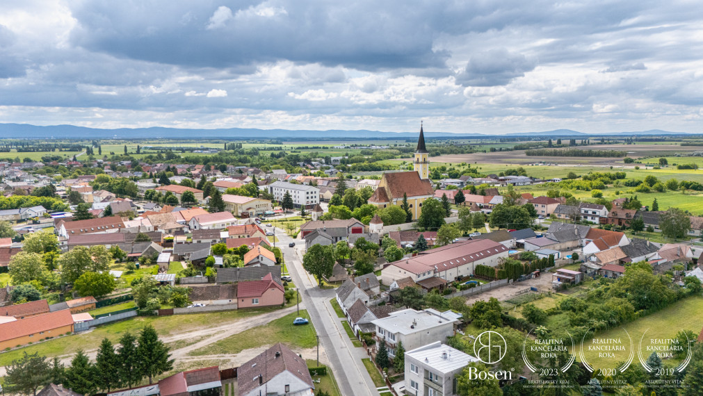 LOYALTERS | 3 izbový rodinný dom, Gajary - Záhorie