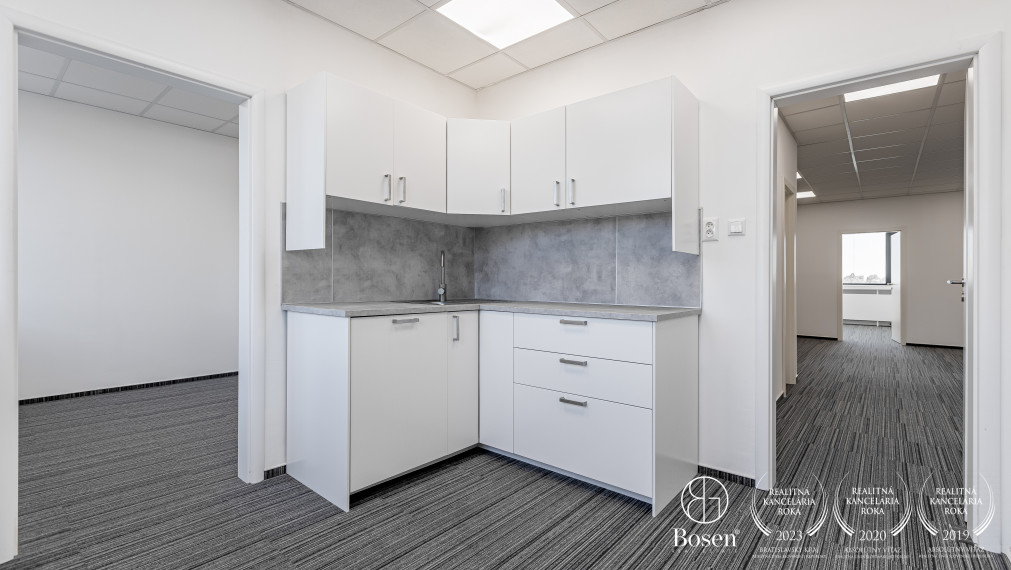 BOSEN | Na prenájom moderné kancelárie 15-100m2, Vajnorská, BA