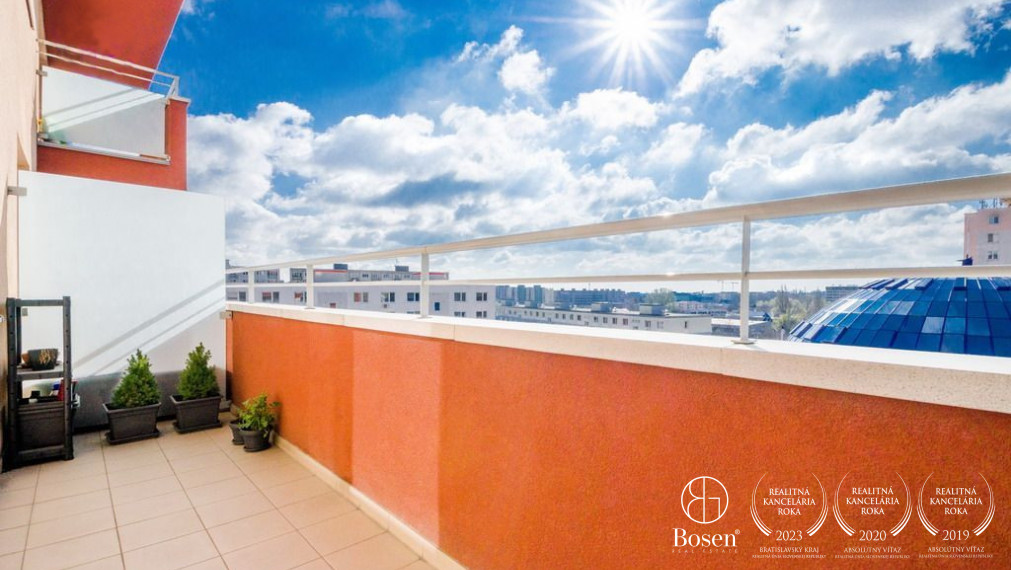 PREDANÉ: BOSEN | 2,5kk byt s pracovňou v projekte Ship House, Ružinov