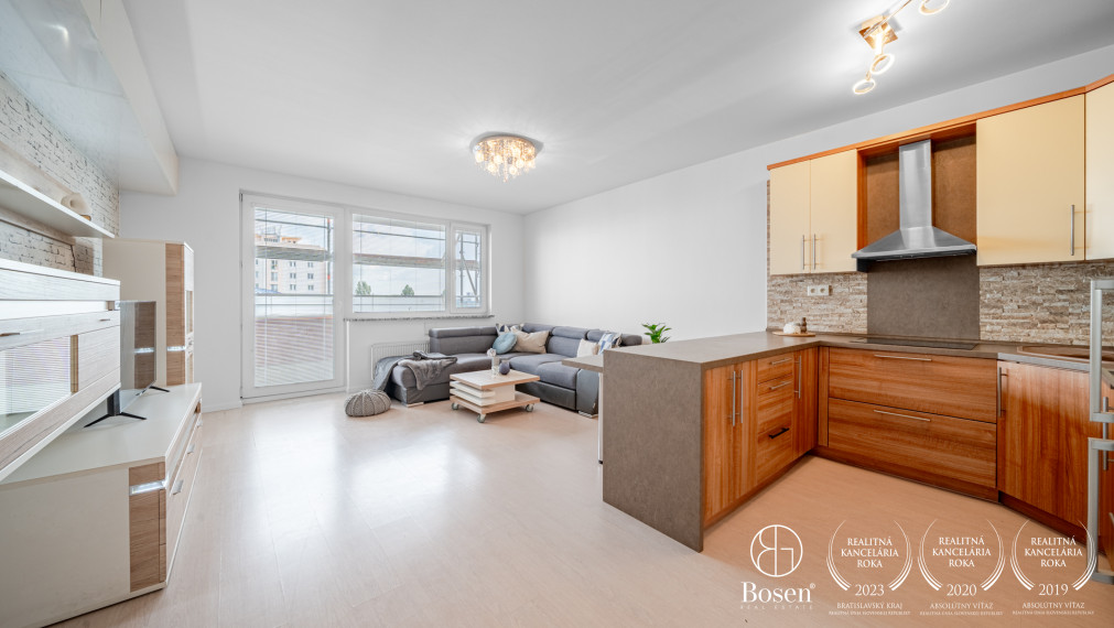 PREDANÉ: BOSEN | 2,5kk byt s pracovňou v projekte Ship House, Ružinov