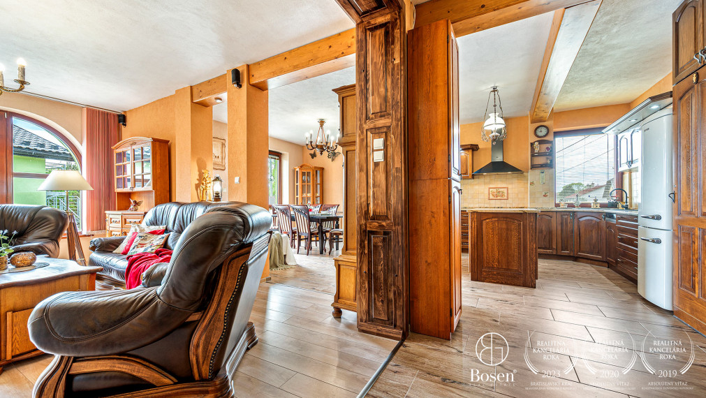 BOSEN | Predaj rodinnej vily v podtatranskej obci Štôla