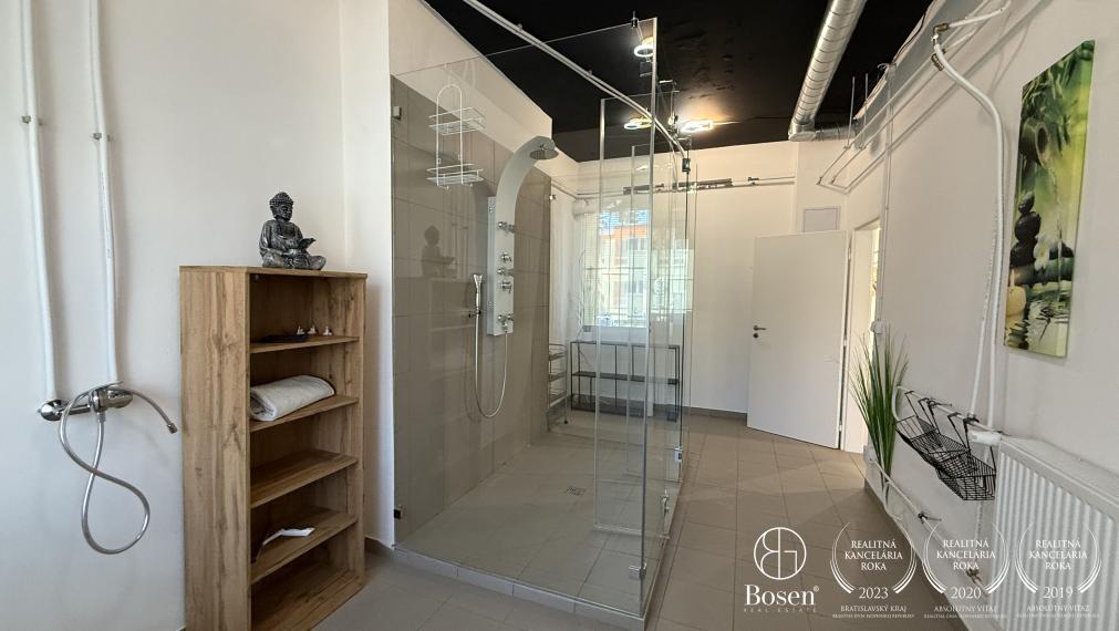 BOSEN | Prenájom priestranného multifunkčného priestoru, Bučinová 160 m2
