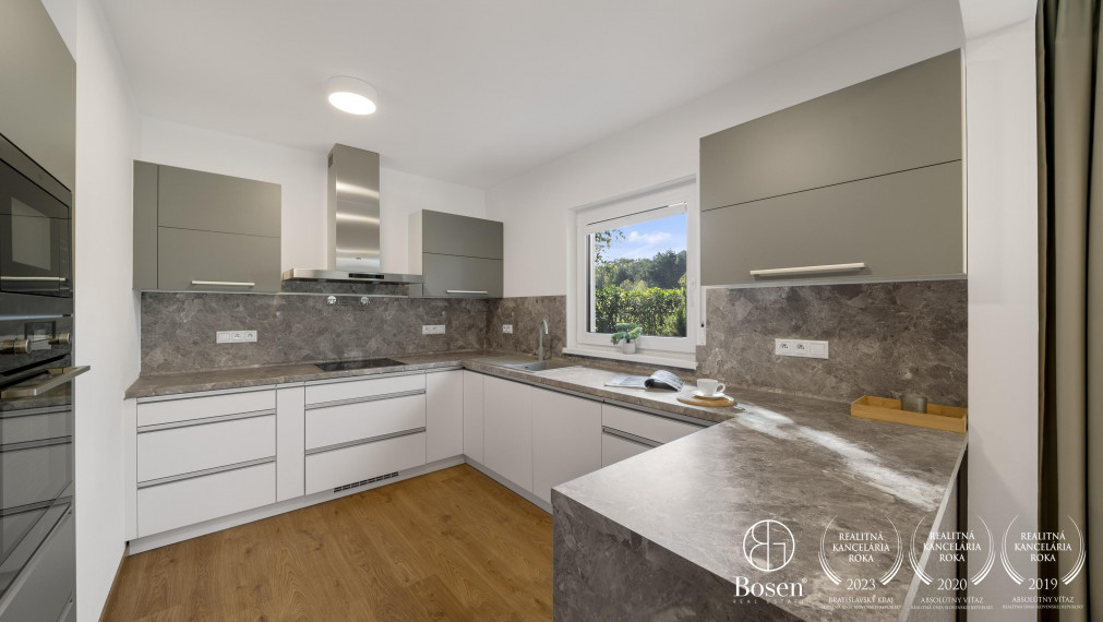 BOSEN | 4 izbový moderný dom s vírivkou, pozemok 627 m², Penati Golf